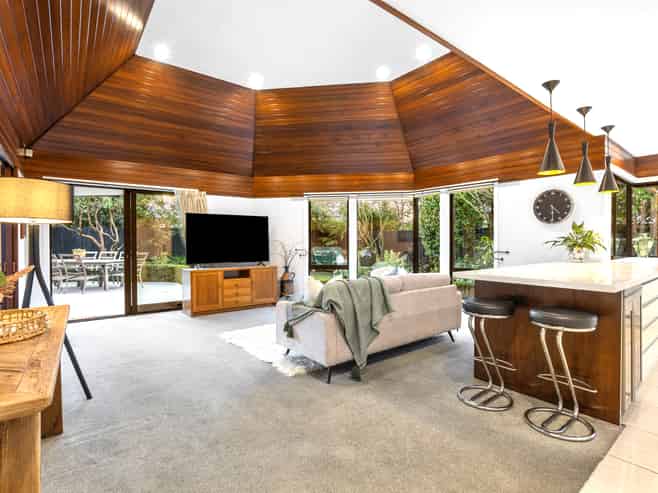 14A Bannister Place, Fendalton