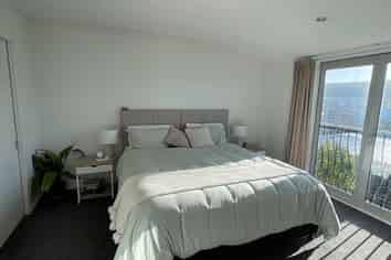 214D Lincoln Road, Addington