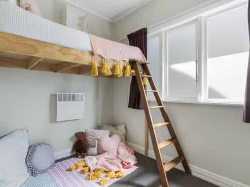286 Ohiro Road , Brooklyn