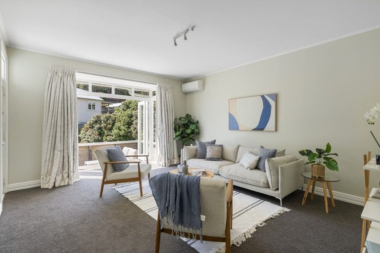 Modernised Character Home In Vibrant Brooklyn - Vista 6