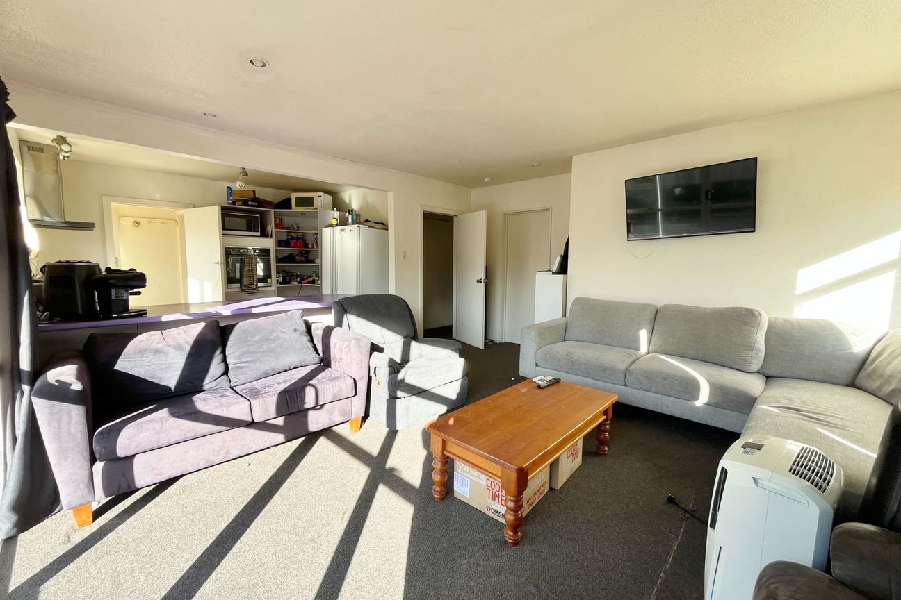 ILAM - STUDENT ACCOMODATION 2027 - 6 BEDROOMS, 2 BATHROOMS, HEATPUMP - Vista 5