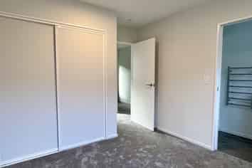 B/92 Broadway Parade, Rolleston