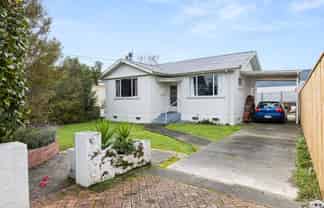 6 Waltons Avenue, Masterton