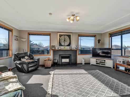 9 Burke Street, Eltham