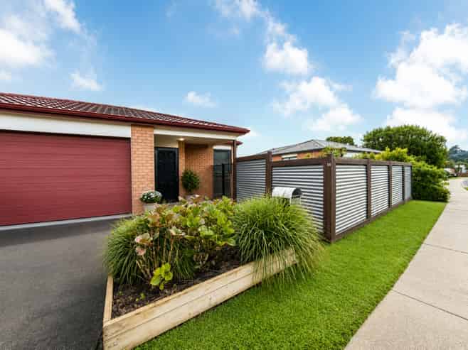 38 Woodbank Drive, Glen Eden