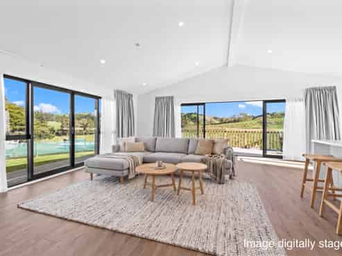 12 Arahanga Road, Paparoa