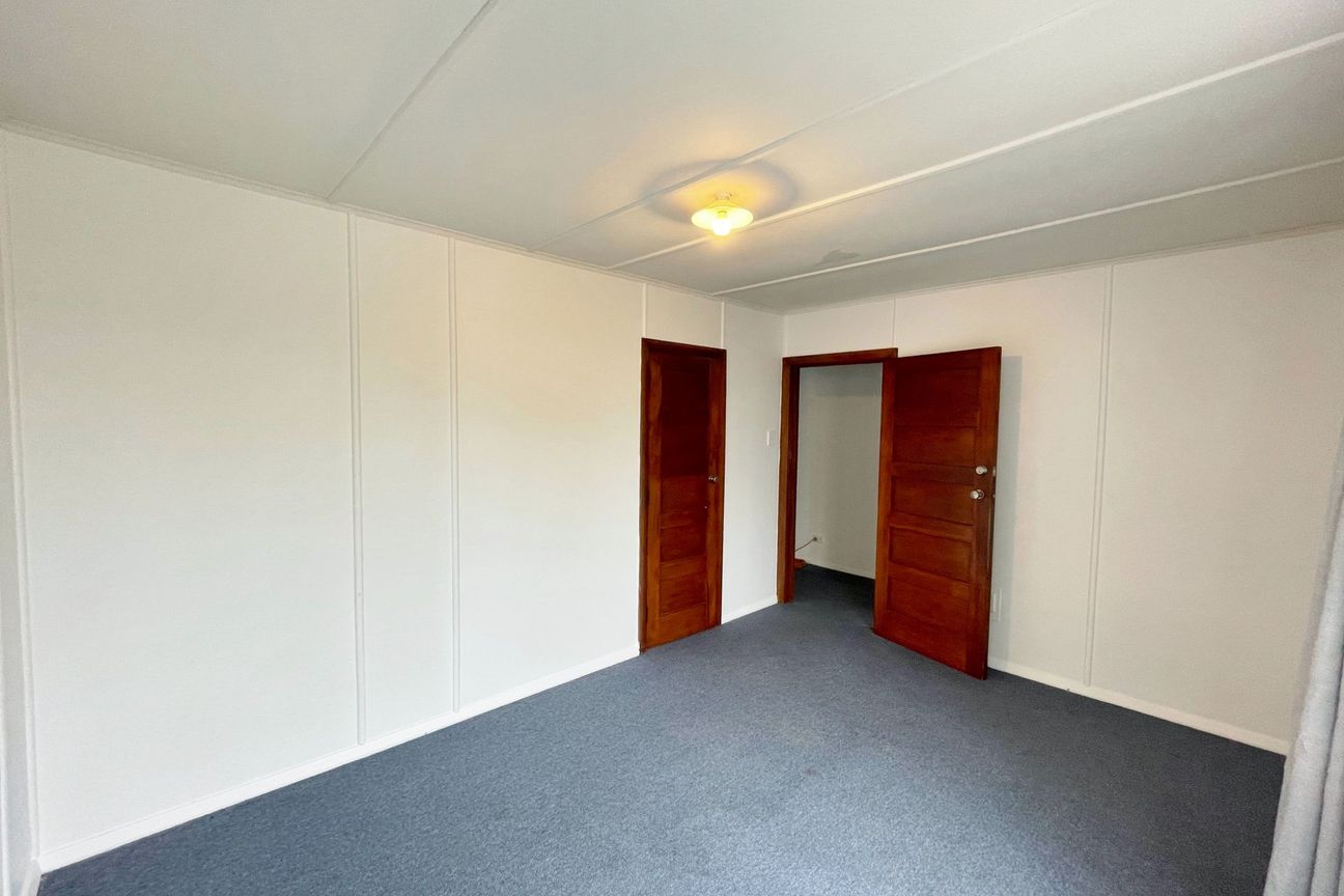 ILAM - STUDENT ACCOMMODATION 2027- 6 BEDROOMS, 2 BATHROOMS, HEAT PUMP - Widok 6