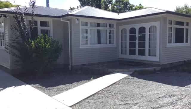67 Shirley Road, Shirley