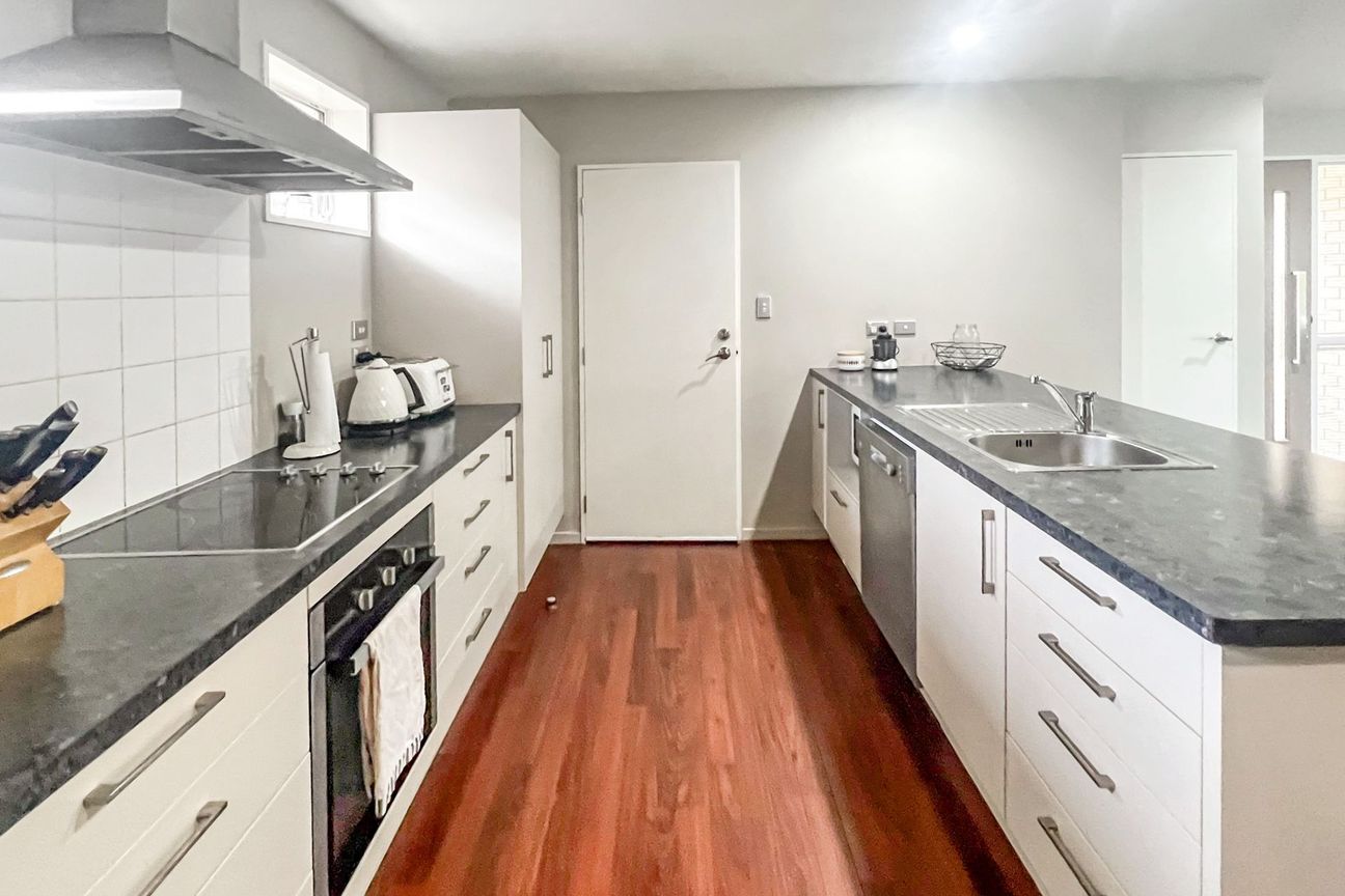 RICCARTON - STUDENT ACCOMMODATION 2027 - 6 BEDROOMS, 2 BATHROOMS - Prikaz 4