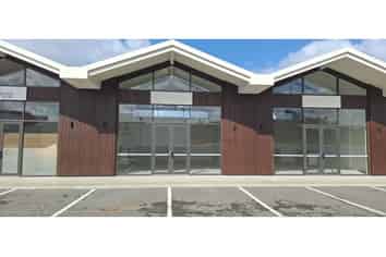 BRAND NEW COMMERCIAL/RETAIL TENANCIES
