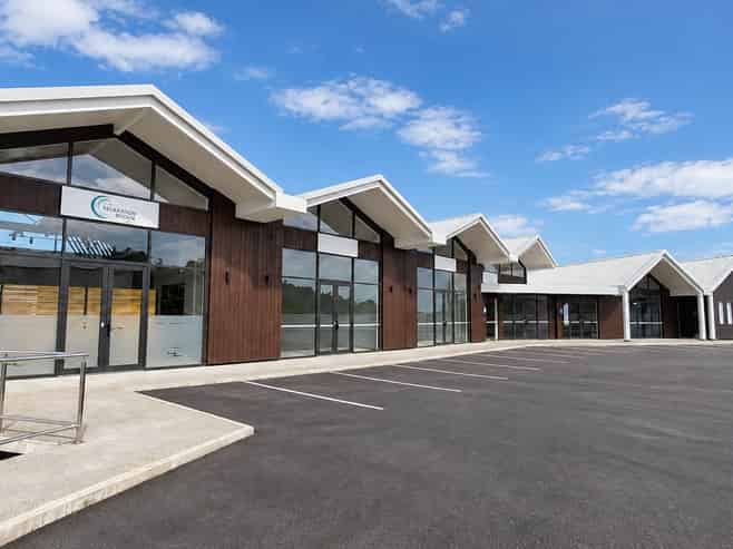 BRAND-NEW COMMERCIAL AND RETAIL TENANCIES
