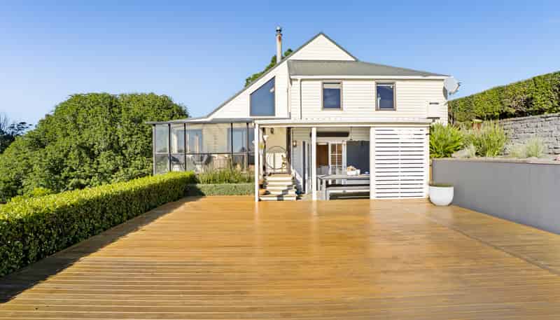 28 Pararewa Drive, Whalers Gate