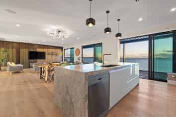 236 Vipond Road, Stanmore Bay