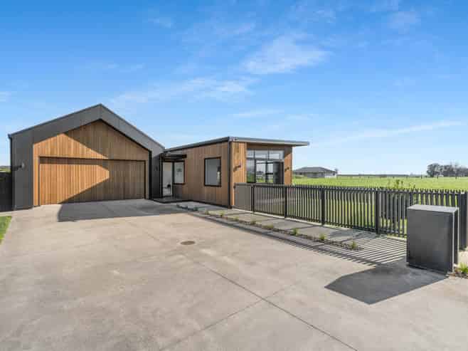 5 Bob Shaw Road, Ngatea