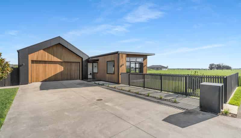 5 Bob Shaw Road, Ngatea