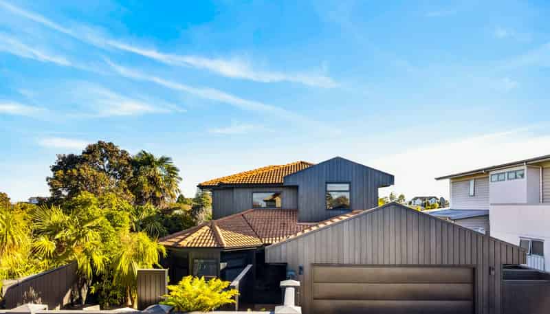 8 Selwyn Road, Hospital Hill