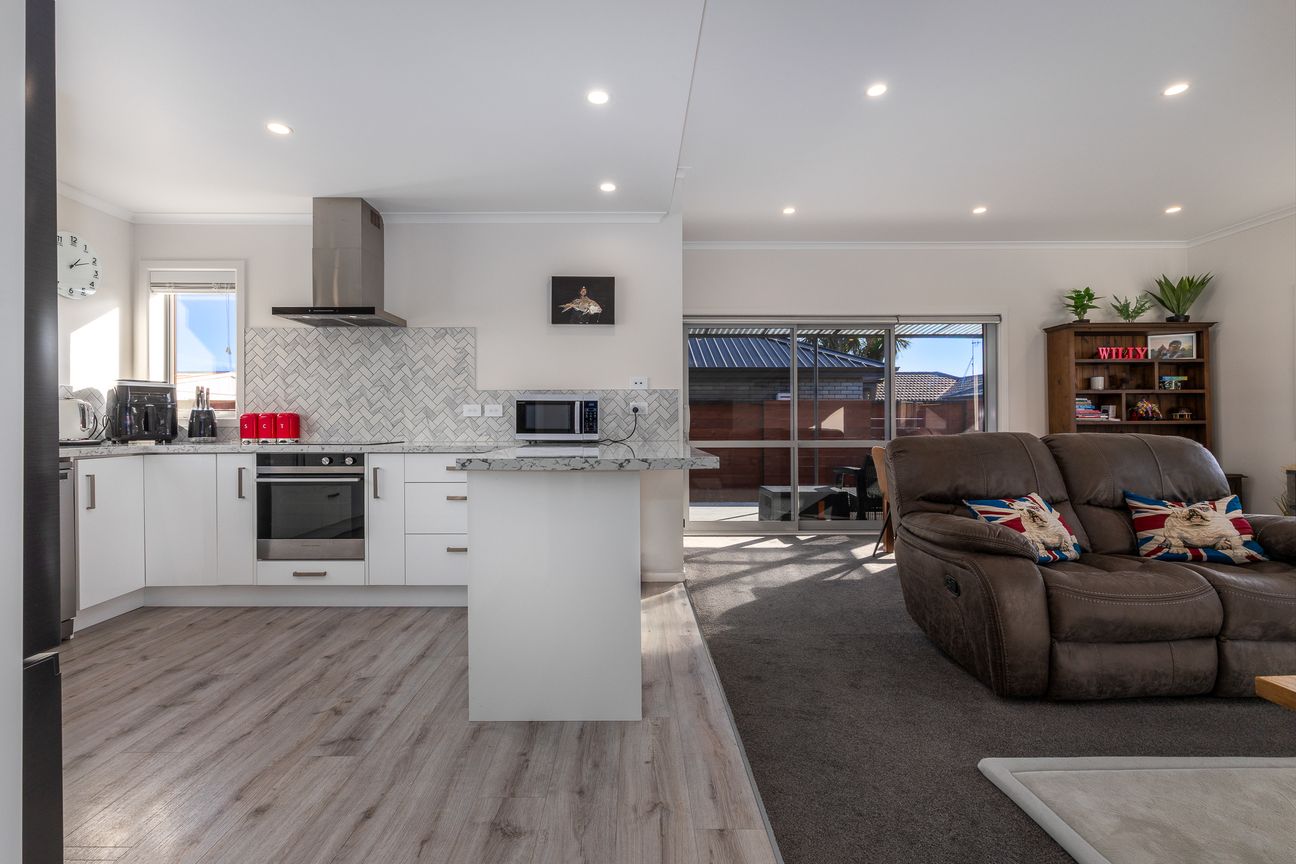 Modern Living at its Best - Vista 6