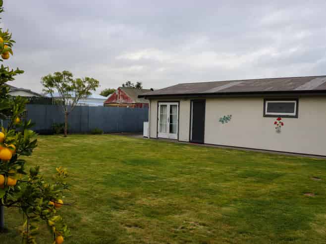 501a Charles Street, Saint Leonards
