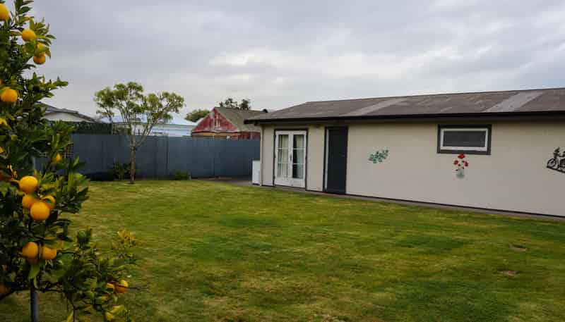 501a Charles Street, Saint Leonards
