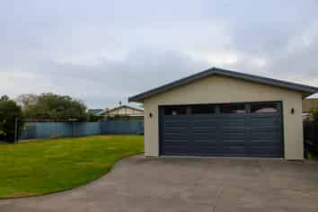 501a Charles Street, Saint Leonards