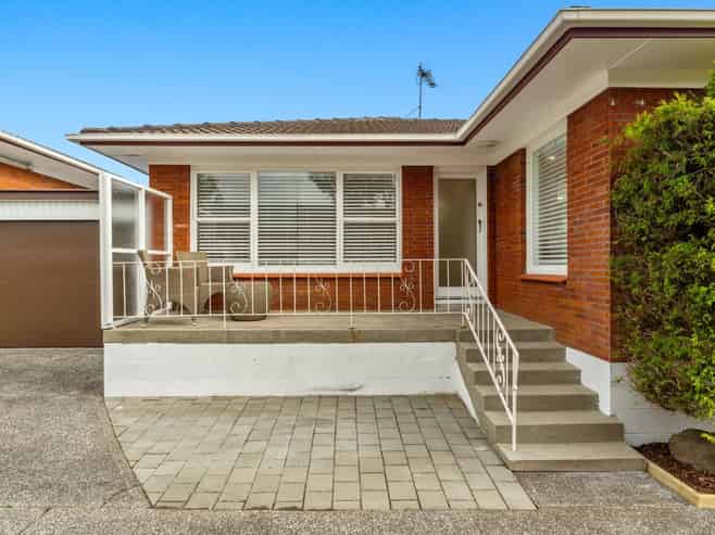 1/18 Shakespeare Road, Milford