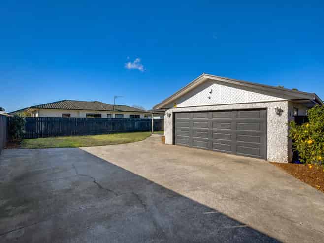 71 Avenue Road, Greenmeadows