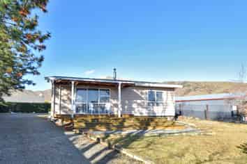 4 Benmore Place, Omarama