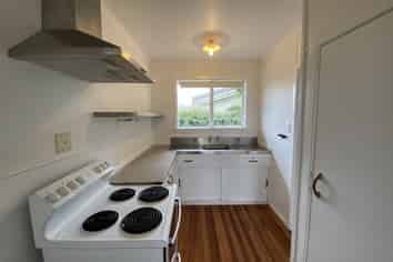 755A River Road, Chartwell