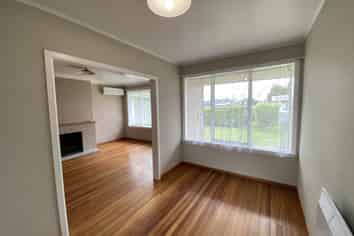 755A River Road, Chartwell