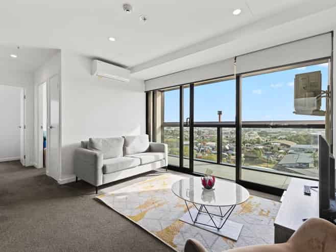 604/8 Lakewood Court, Manukau