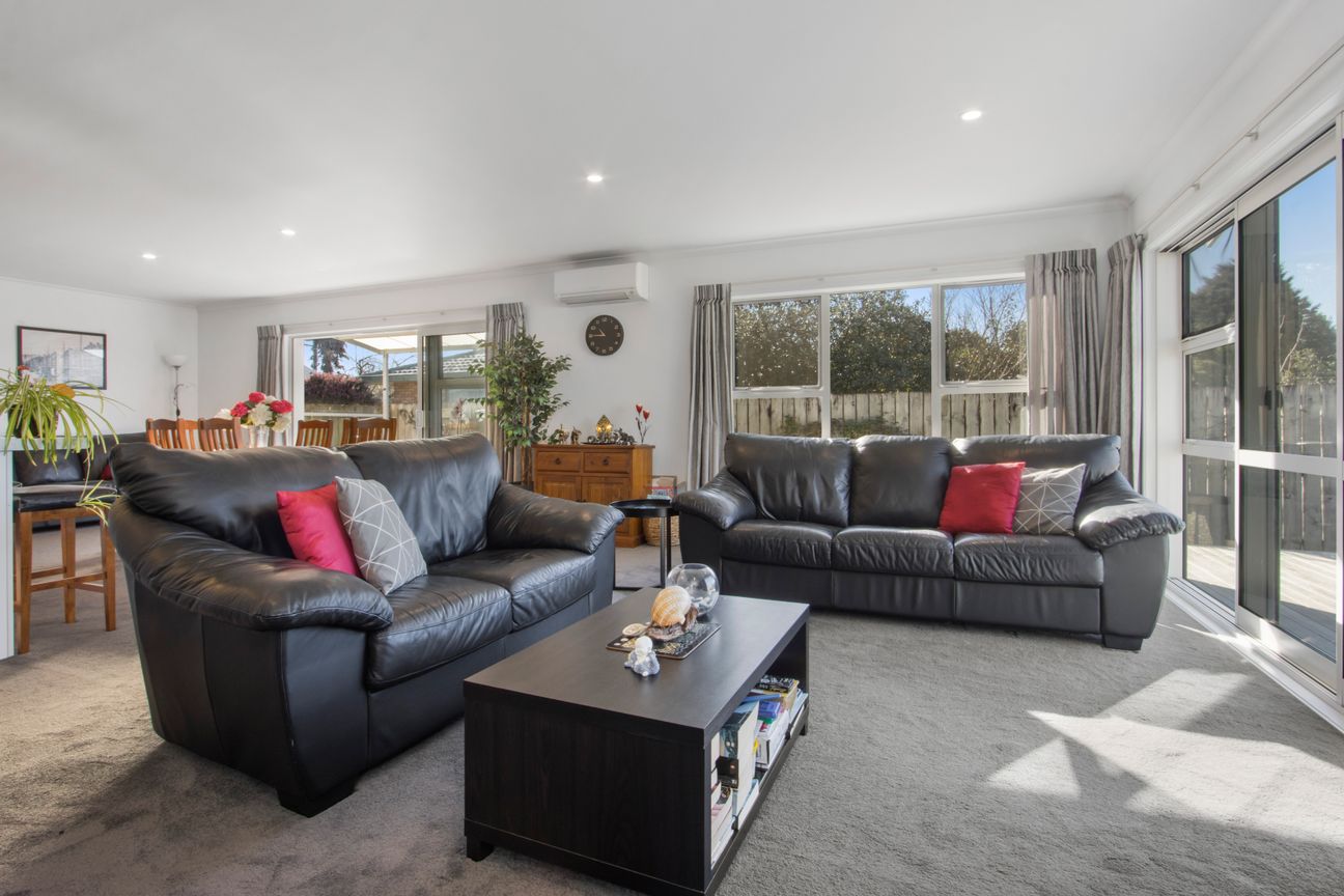 Stylish home awaits you! - Więcej