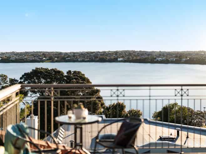 248A Hurstmere Road, Takapuna