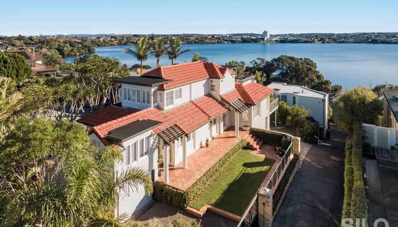 248A Hurstmere Road, Takapuna