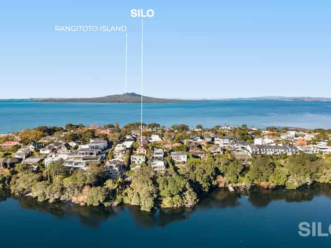 248A Hurstmere Road, Takapuna