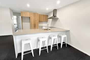 70 Centennial Av, Ilam