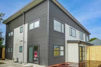 70 Centennial Av, Ilam
