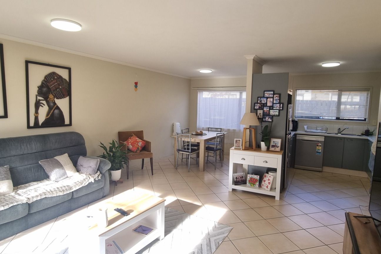 Unfurnished Property - Widok 2