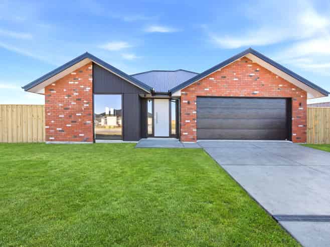 76 Edgeworth Road, Darfield