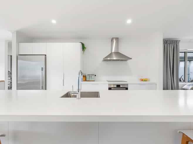3 Shipton Court, Lower Shotover