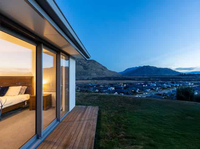 3 Shipton Court, Lower Shotover