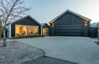 3 Shipton Court, Lower Shotover
