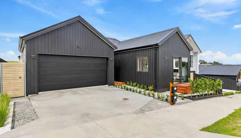 94 Huanui Drive, Orewa