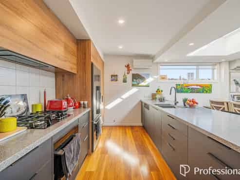 6A Nelson Street, Petone