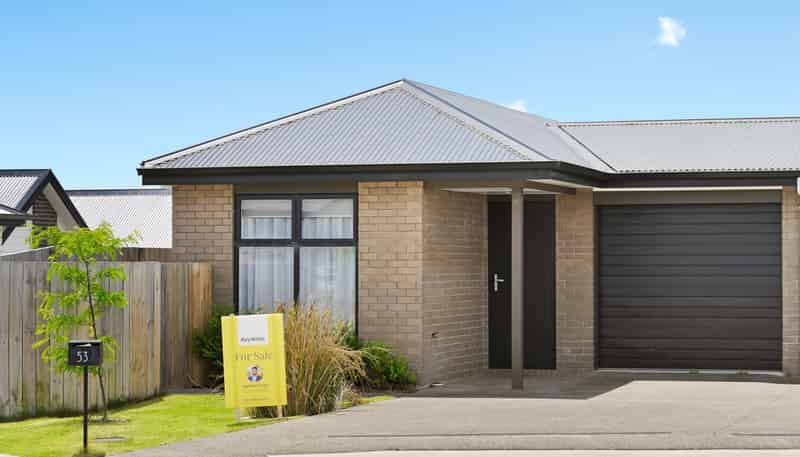 53 Waruhia Crescent, Rototuna North