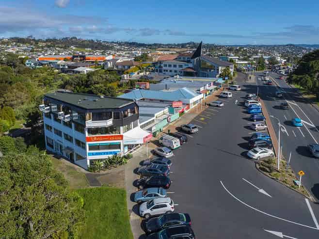 BARGAIN OPPORTUNITY 120M² STUNNING VIEWS

