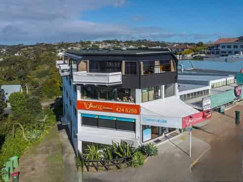 BARGAIN OPPORTUNITY 120M² STUNNING VIEWS
