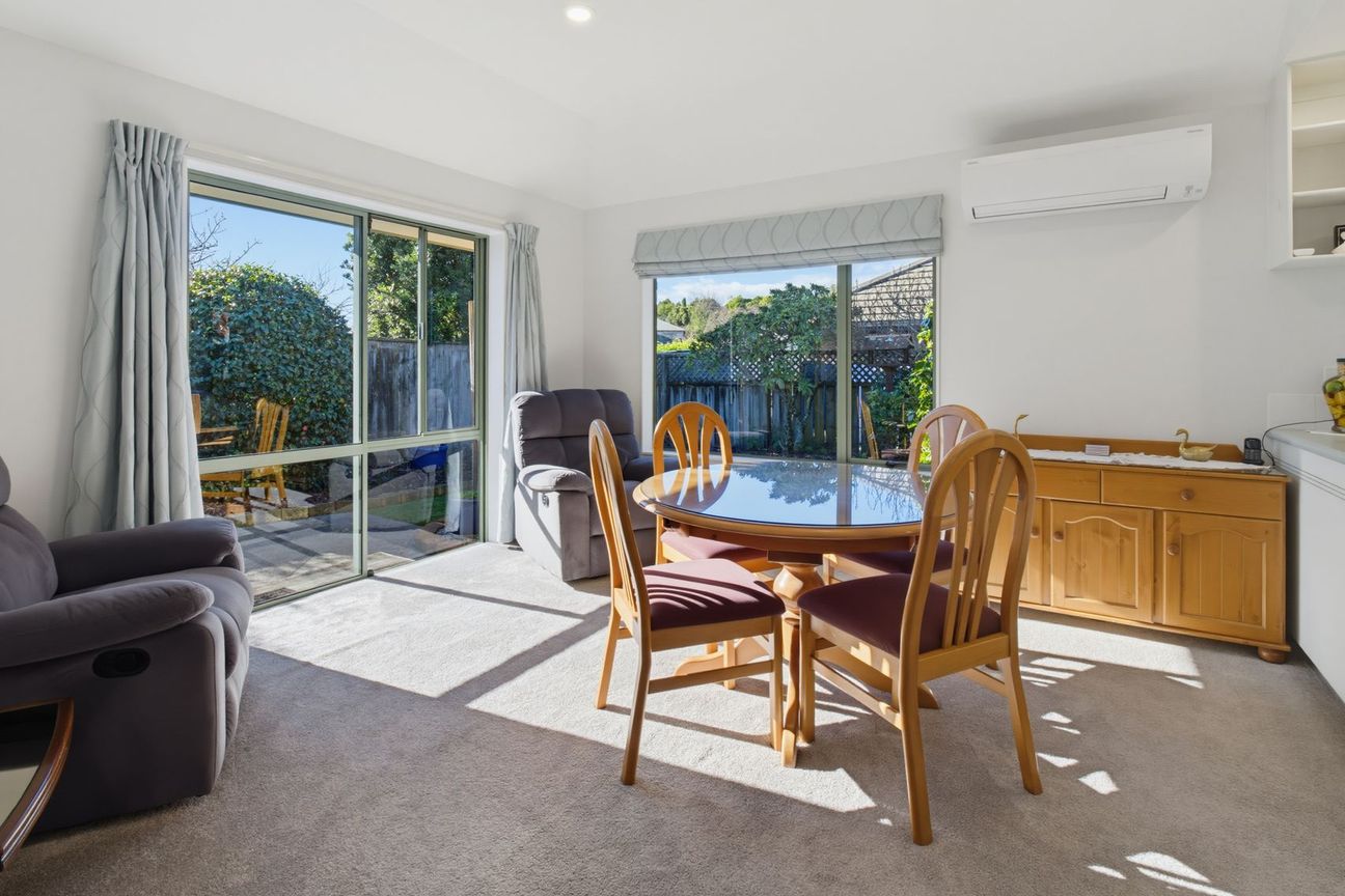 Lovingly Kept Home in a Great Location – další