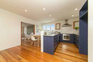 16 Harrington Road, Henderson