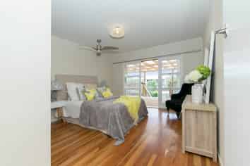 16 Harrington Road, Henderson