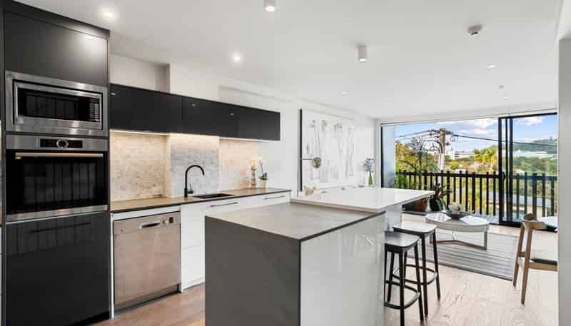 8/6 Waima Street, Auckland Central